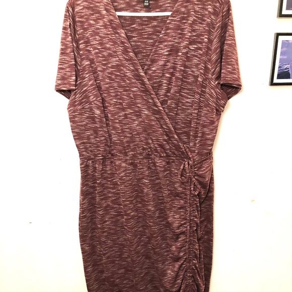 Lane Bryant purple faux wrap style dress with adjustable side slit - Picture 1 of 3